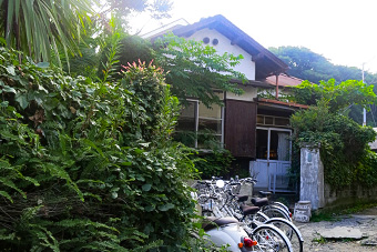 鎌倉　カフェ坂の下