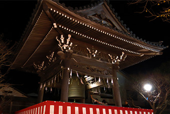 鎌倉　本覚寺の除夜の鐘