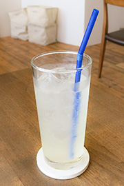 鎌倉　kuriyum（クリヤム）のレモングラスソーダ
