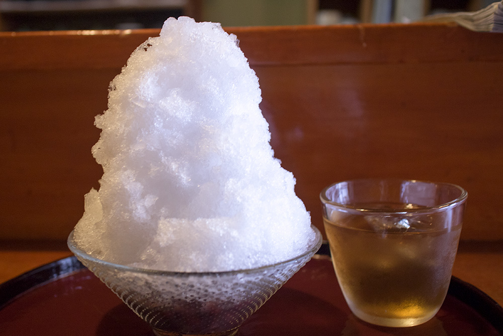 豆の味を楽しむ 氷あずき 甘処あかね 楽しい鎌倉